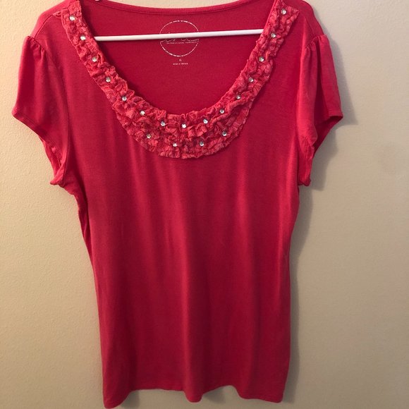 Hot Pink INC Cap Sleeve Shirt w/Neckline Bling & Lace Detailing - Picture 1 of 5